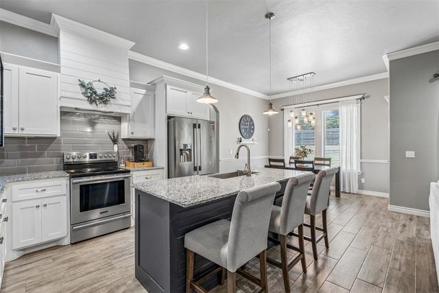 4350 Racoon Creek, Guthrie, OK 73044