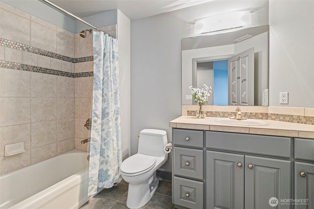 14225 SE 87th Place, Newcastle, WA 98059