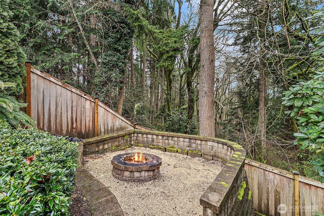 14225 SE 87th Place, Newcastle, WA 98059