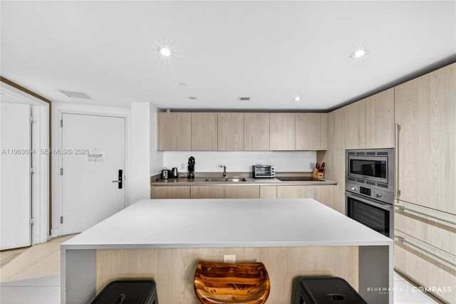 4111 S Ocean Dr 3703, Hollywood, FL 33019