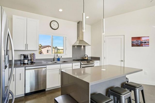 6792 San Angelo Avenue, Joshua Tree, CA 92252