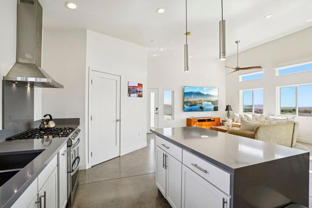 6792 San Angelo Avenue, Joshua Tree, CA 92252