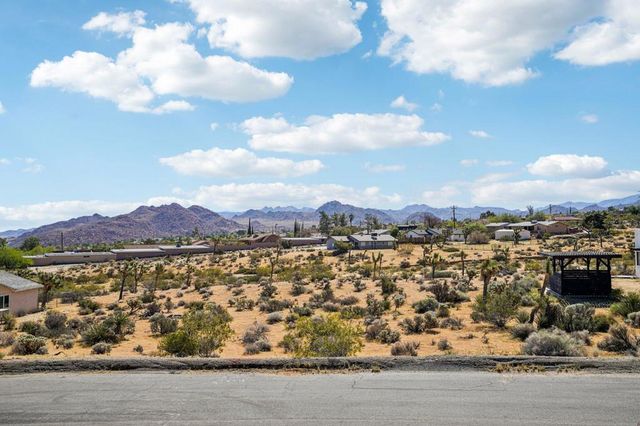 6792 San Angelo Avenue, Joshua Tree, CA 92252