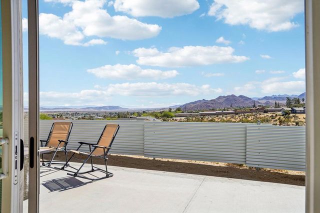 6792 San Angelo Avenue, Joshua Tree, CA 92252