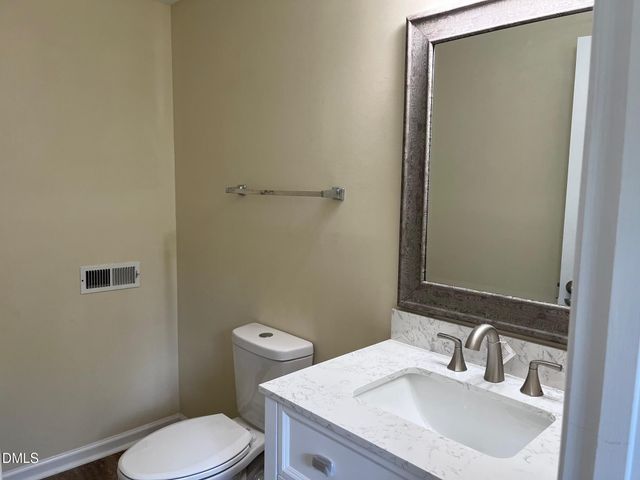 1829 Fox Sterling Drive, Raleigh, NC 27606
