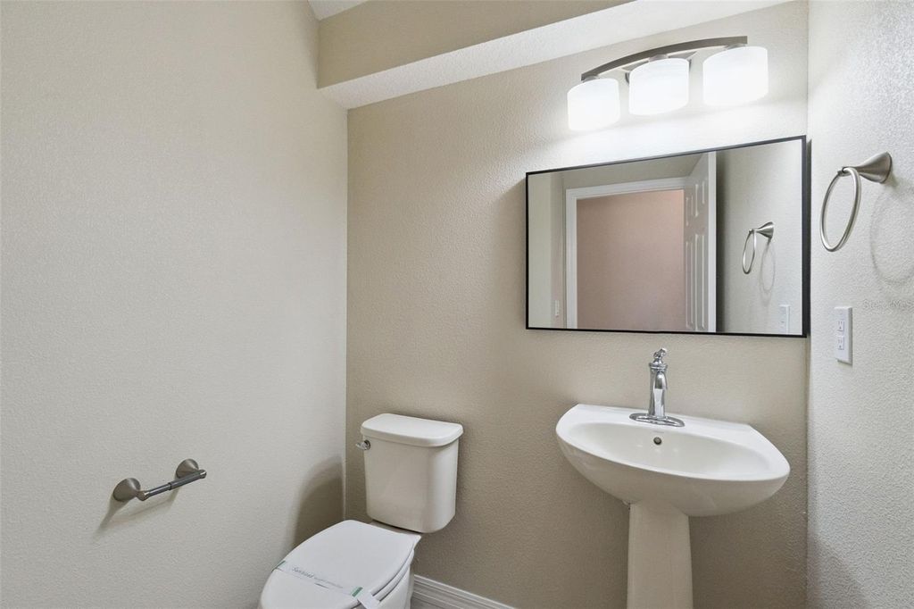 Image 16 of property listing at 2611 PALISADE BOULEVARD, Kissimmee, FL 34741
