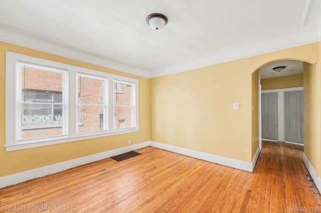 2984 CLEMENTS Street, Detroit, MI 48238