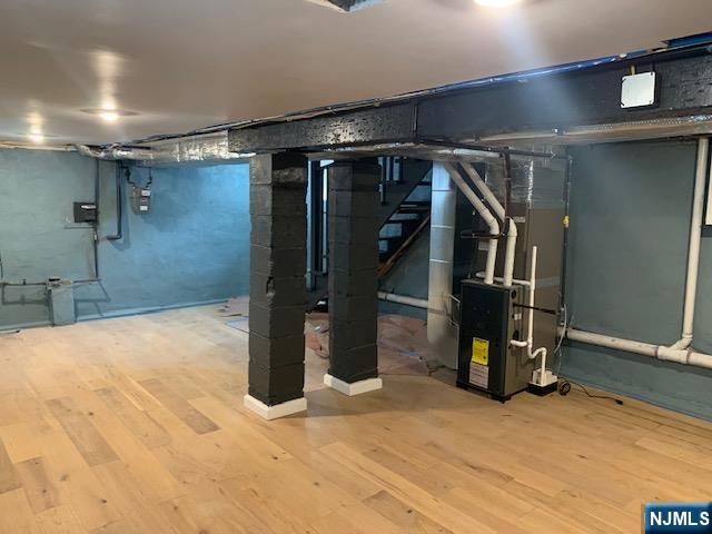 19 Roosevelt Avenue, Ridgefield Park, NJ 07603