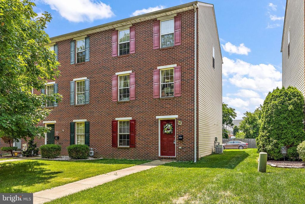 906 GRAY ST, New Castle, DE 19720