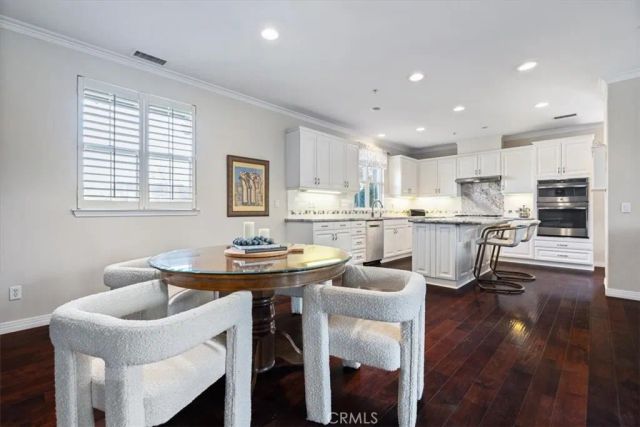 1090 Muscat Court, Templeton, CA 93465