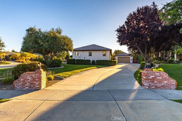 1090 Muscat Court, Templeton, CA 93465