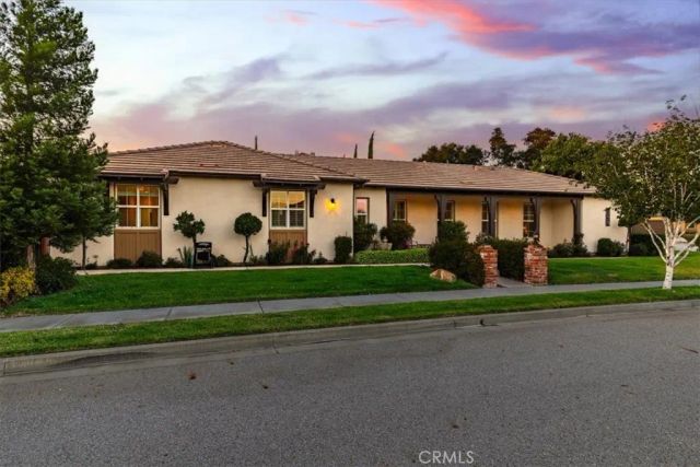 1090 Muscat Court, Templeton, CA 93465