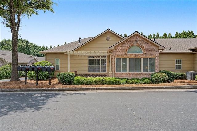 526 Mount Park Drive, Powder Springs, GA 30127