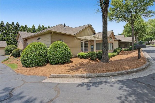 526 Mount Park Drive, Powder Springs, GA 30127