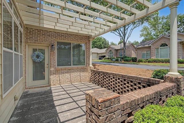 526 Mount Park Drive, Powder Springs, GA 30127