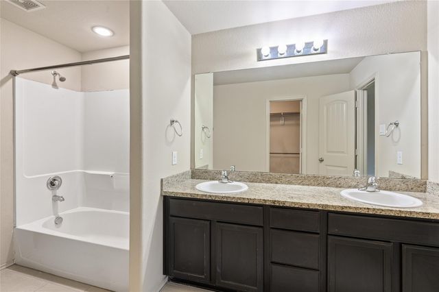 2414 Fall Aster Drive, Spring, TX 77373