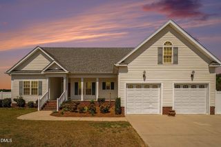 215 Ellington Way, La Grange, NC 28551