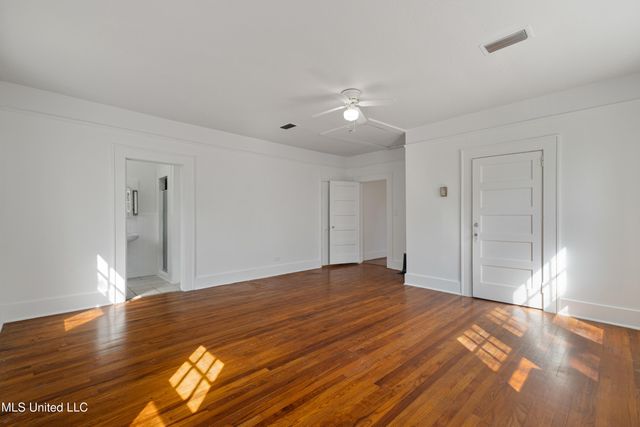 402 8th Avenue, Hattiesburg, MS 39401