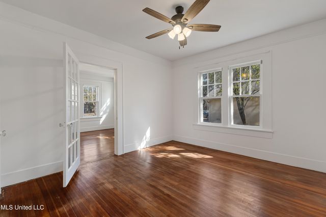 402 8th Avenue, Hattiesburg, MS 39401