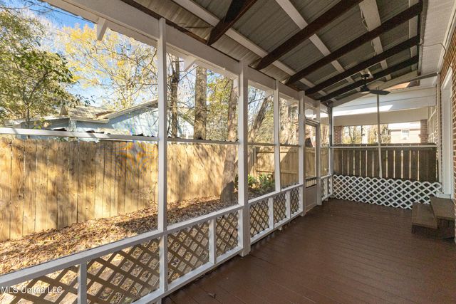 402 8th Avenue, Hattiesburg, MS 39401