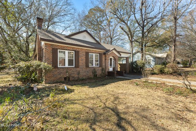 402 8th Avenue, Hattiesburg, MS 39401