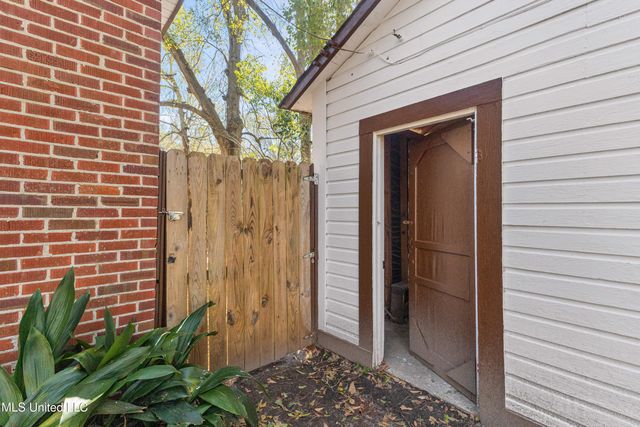 402 8th Avenue, Hattiesburg, MS 39401