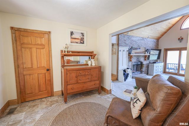 500 Mallards Landing, Tunnel Hill, IL 62972