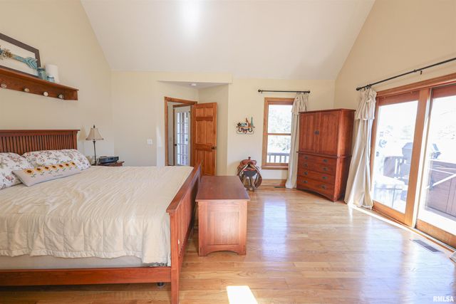 500 Mallards Landing, Tunnel Hill, IL 62972