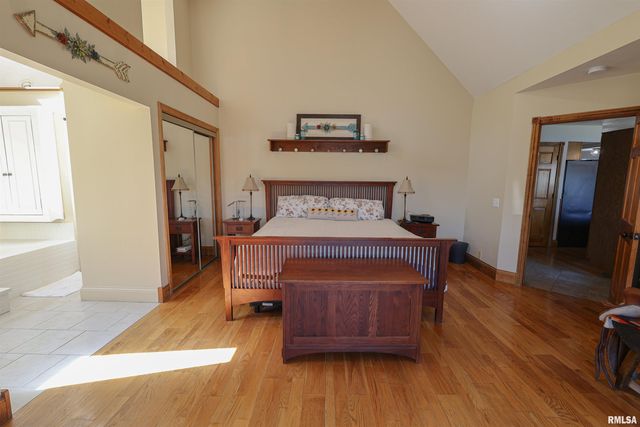 500 Mallards Landing, Tunnel Hill, IL 62972