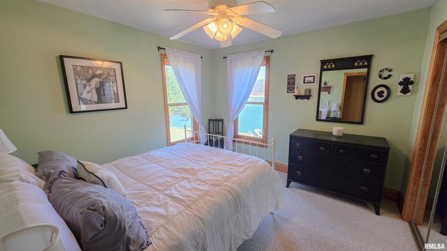 500 Mallards Landing, Tunnel Hill, IL 62972