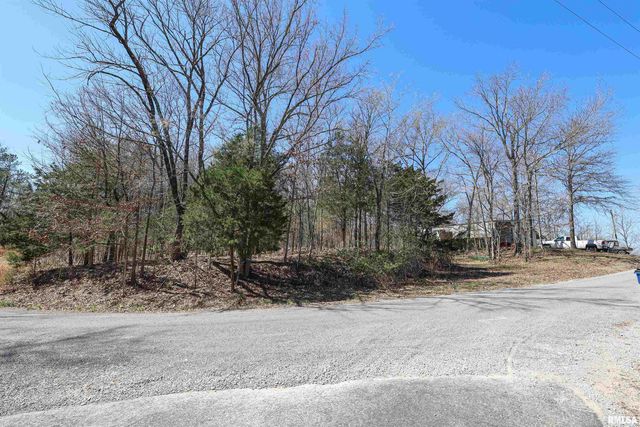 500 Mallards Landing, Tunnel Hill, IL 62972