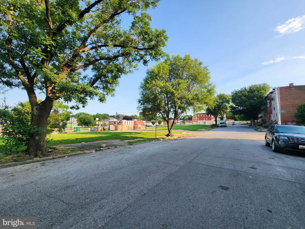 311 S BENTALOU ST, Baltimore, MD 21223