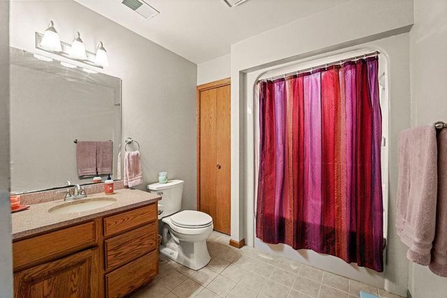 2875 WESTMOOR ROAD, Oshkosh, WI 54904