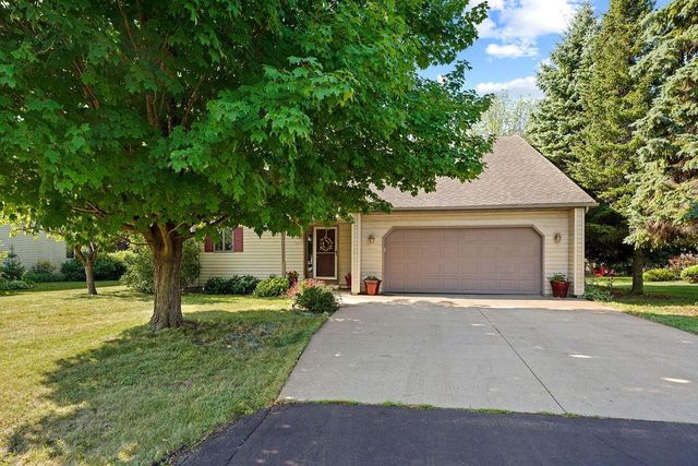 2875 WESTMOOR ROAD, Oshkosh, WI 54904