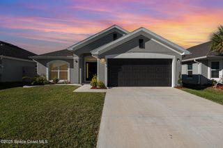 2096 Kylar Drive NW, Palm Bay, FL 32907