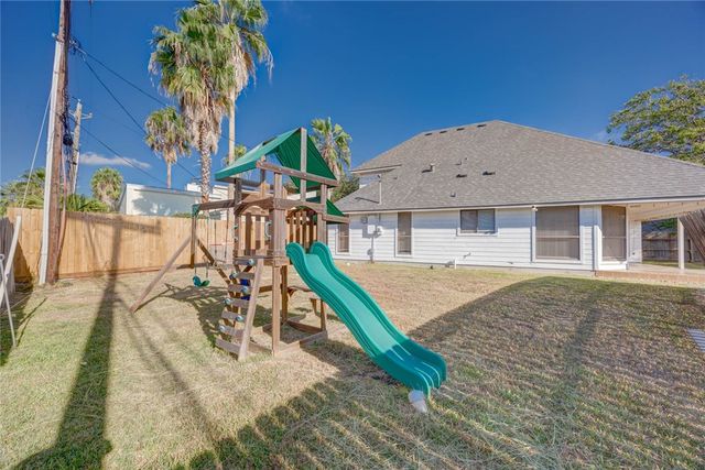 4737 Spring Fork Dr, Corpus Christi, TX 78413