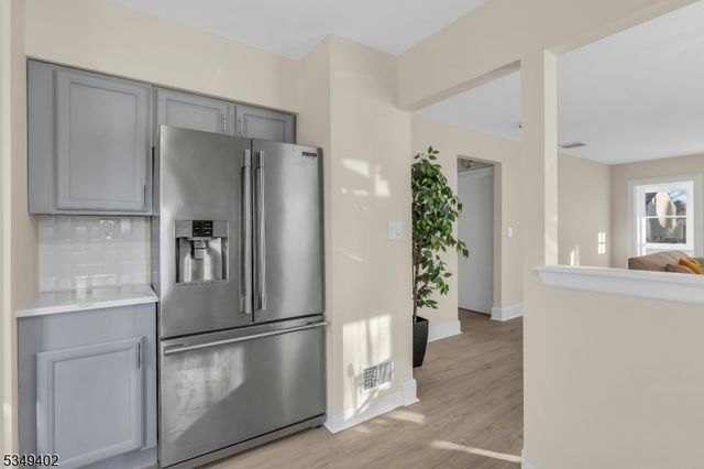 221 Golf Ave, South Plainfield Boro, NJ 07080