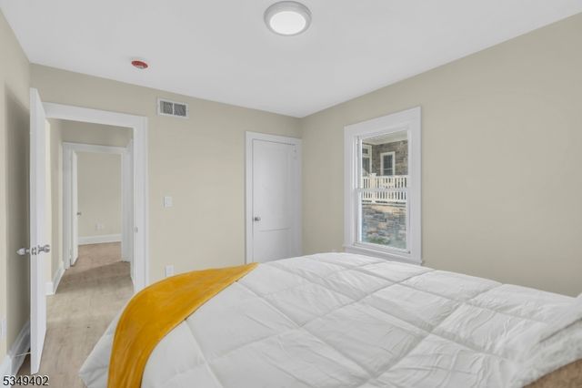 221 Golf Ave, South Plainfield Boro, NJ 07080