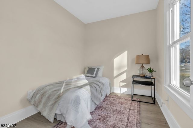 221 Golf Ave, South Plainfield Boro, NJ 07080