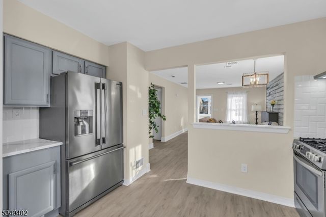 221 Golf Ave, South Plainfield Boro, NJ 07080