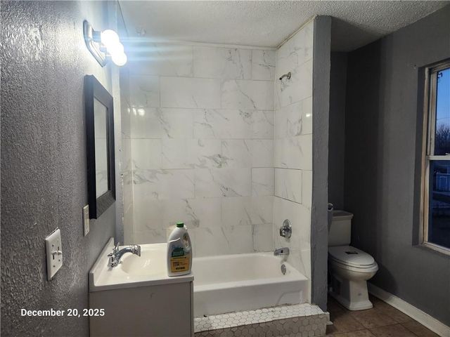 2528 Olive Street, Kansas City, MO 64127