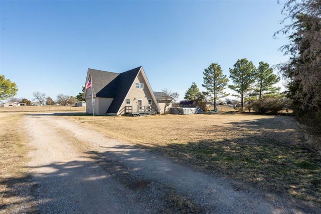 911 N Pesotum Avenue, Shawnee, OK 74801