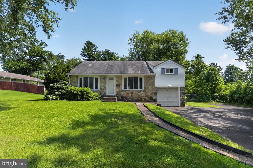 707 FITZWATERTOWN RD, Glenside, PA 19038