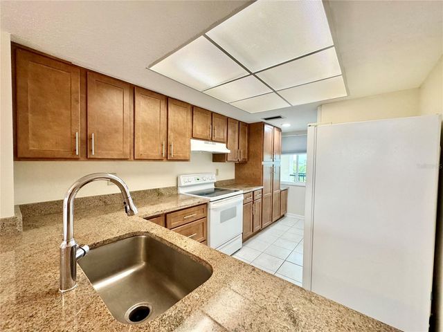 4620 BAY BOULEVARD 1116, Port Richey, FL 34668