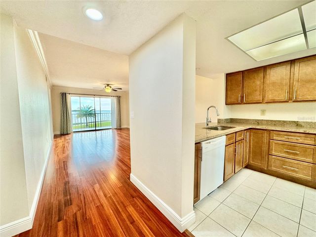 4620 BAY BOULEVARD 1116, Port Richey, FL 34668