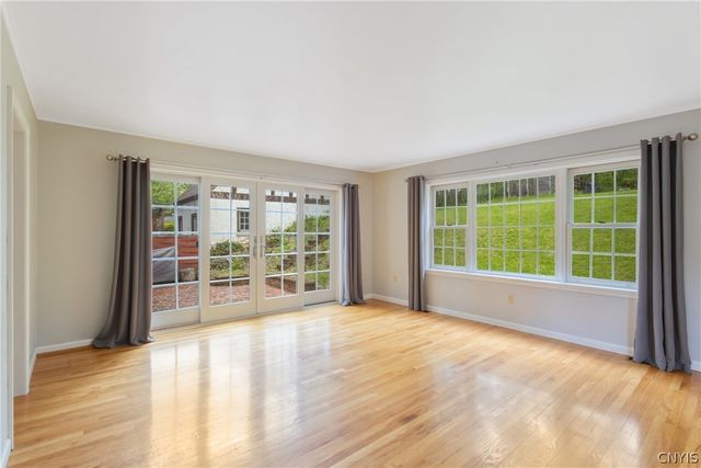 216 Strathmore Drive, Syracuse, NY 13207