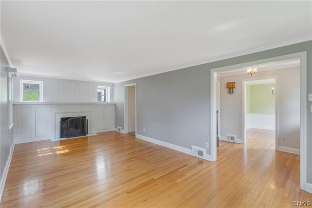 216 Strathmore Drive, Syracuse, NY 13207