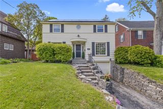 216 Strathmore Drive, Syracuse, NY 13207