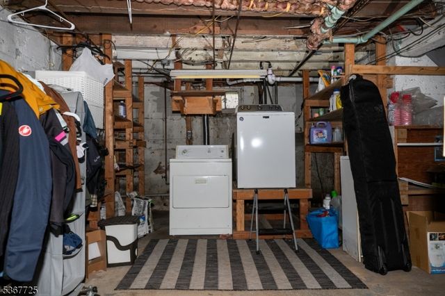 15 Blakely Ave, Rockaway Twp., NJ 07801