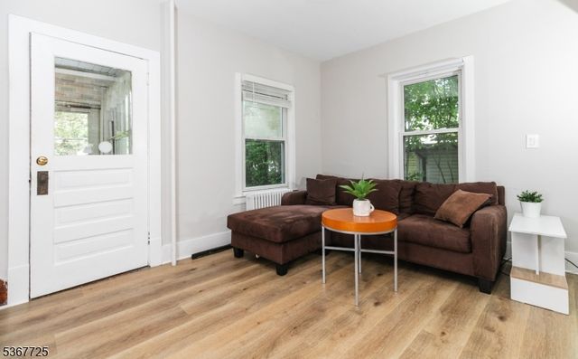 15 Blakely Ave, Rockaway Twp., NJ 07801